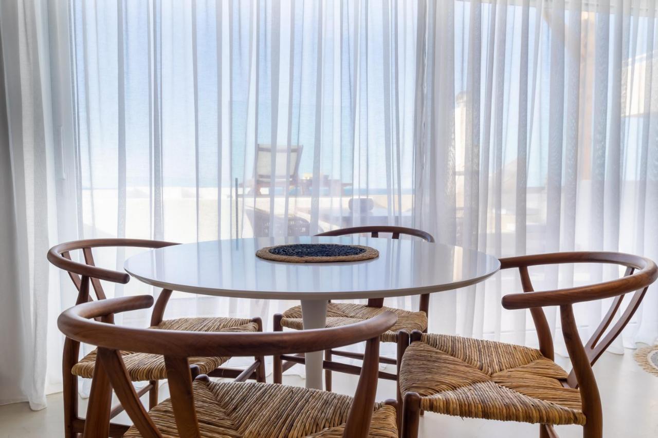 Wave, An Idyllic Seafront Suite By Nirousuites Kokkini Hani Екстериор снимка